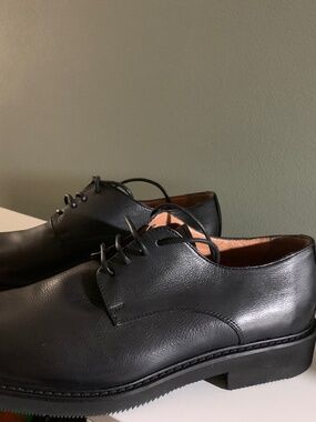 L'Idea Leather Lace Up Oxford
